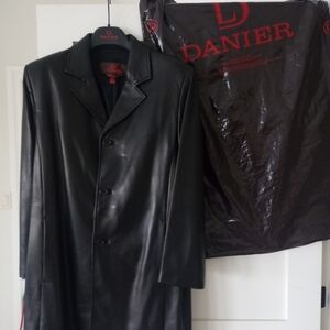 Daniel Men's (LG) Lambskin leather Car Coat/overcoat Never worn!!!